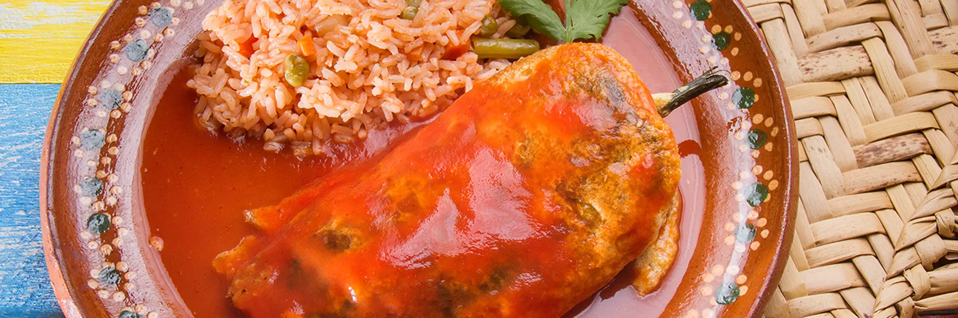 Chiles rellenos de carne molida, una combinación perfecta de verdura y carne